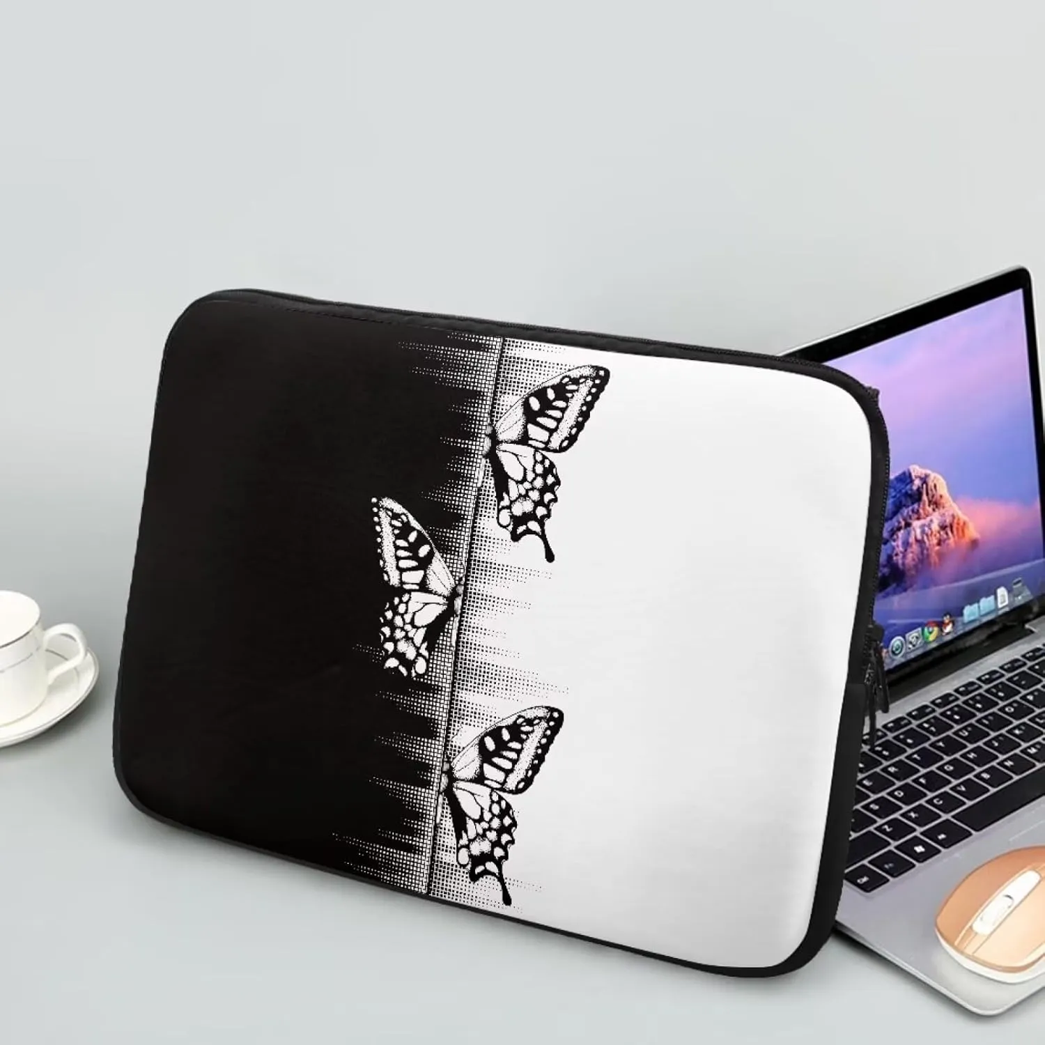 Black White Buttefly Print 17 Inch Tablet Case Computer Bag Laptop Carrying Cases & Sleeves for Accessories