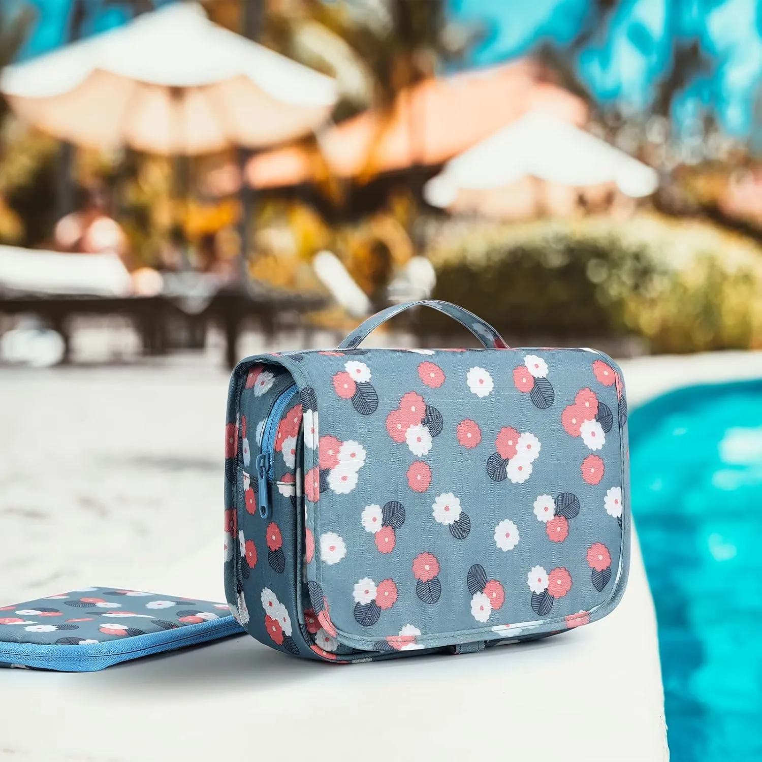 DIMJ Packing Cubes for Travel - 8 Pcs Travel Cubes for Suitcase Lightweight Travel Essential Bag with Large Toiletries Bag for Clothes Shoes Cosmetics Toiletries (Blue Flower)