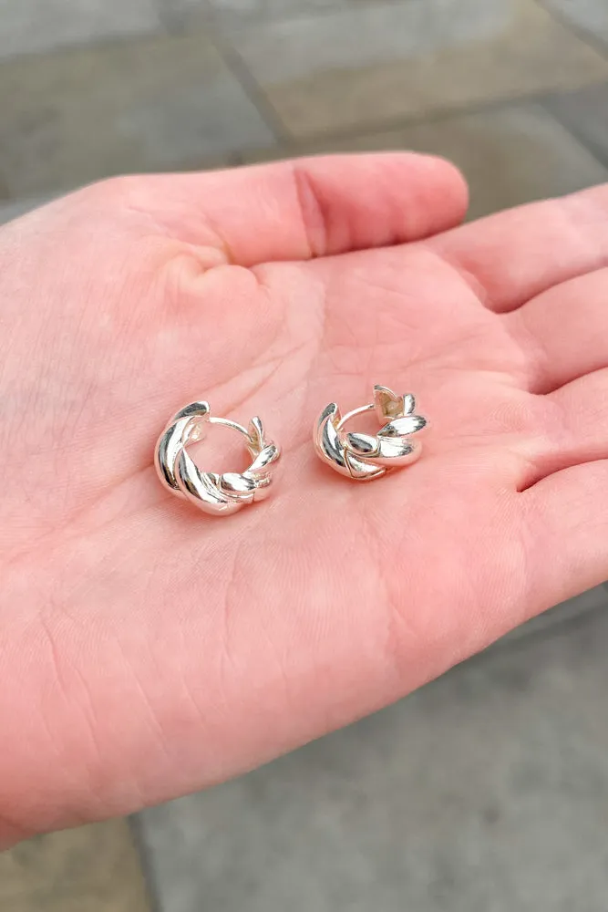 L.A. Silver Rope Huggie Hoop Earrings