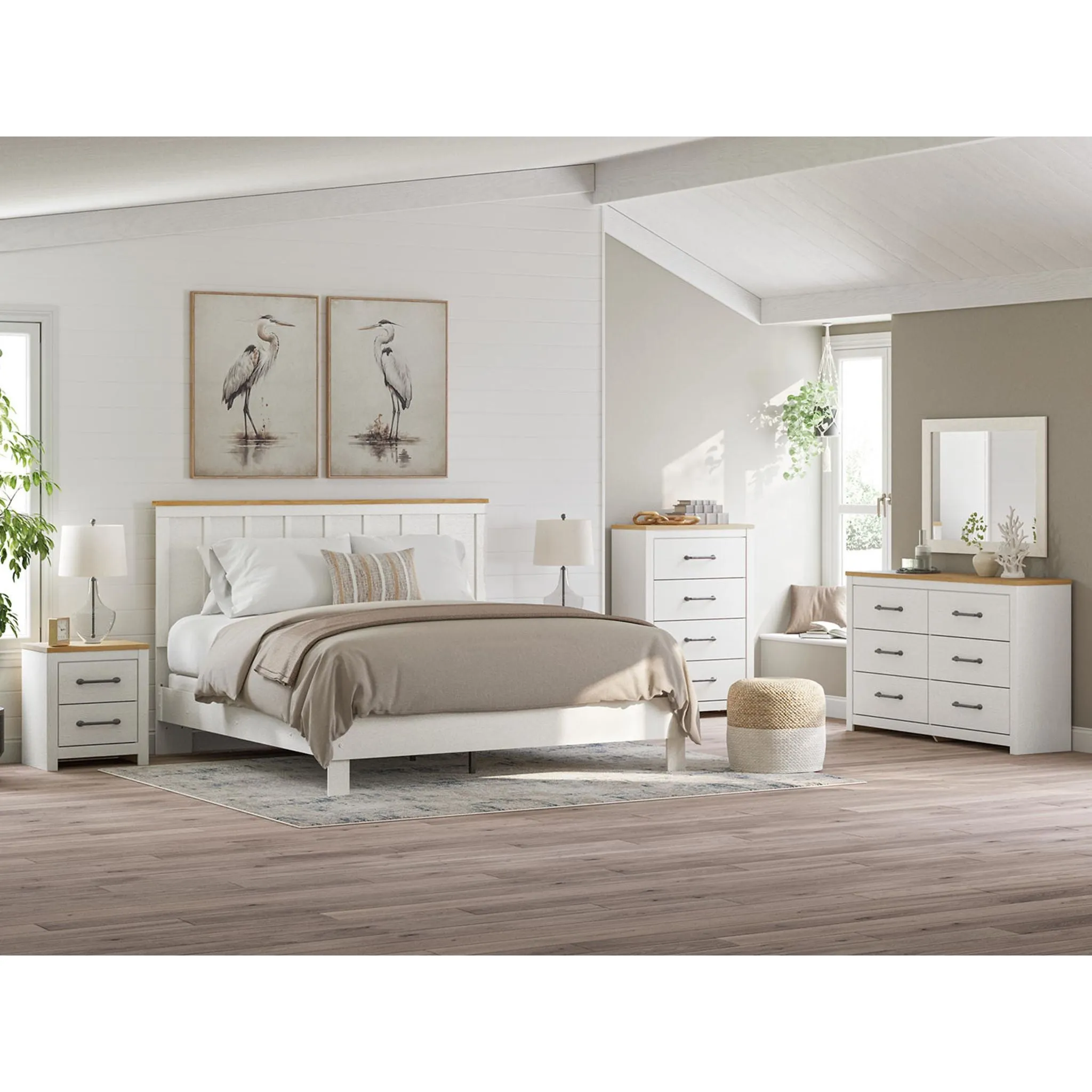 Linnocreek King Panel Bed