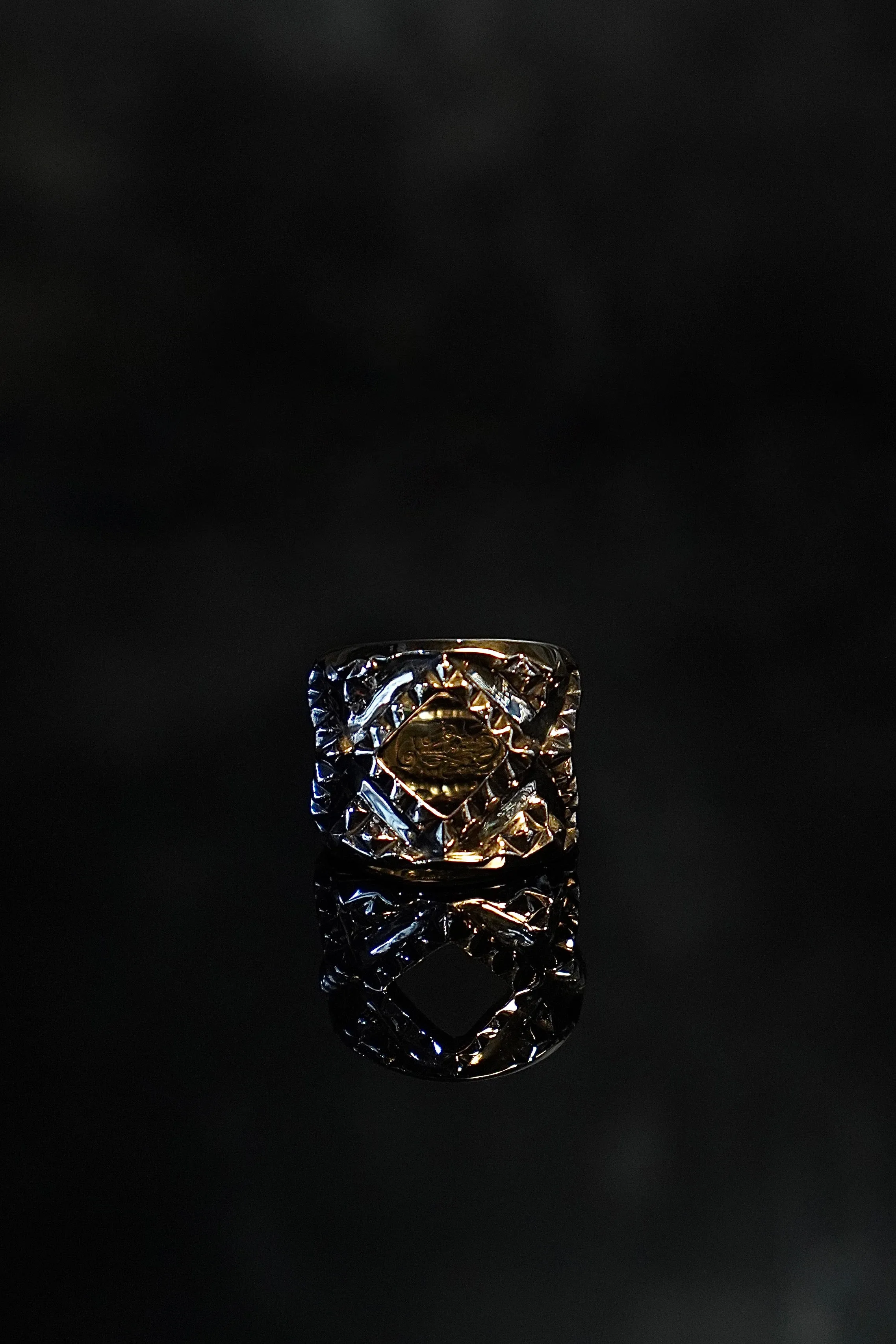 NATURAL INSTINCT “Window” Ring