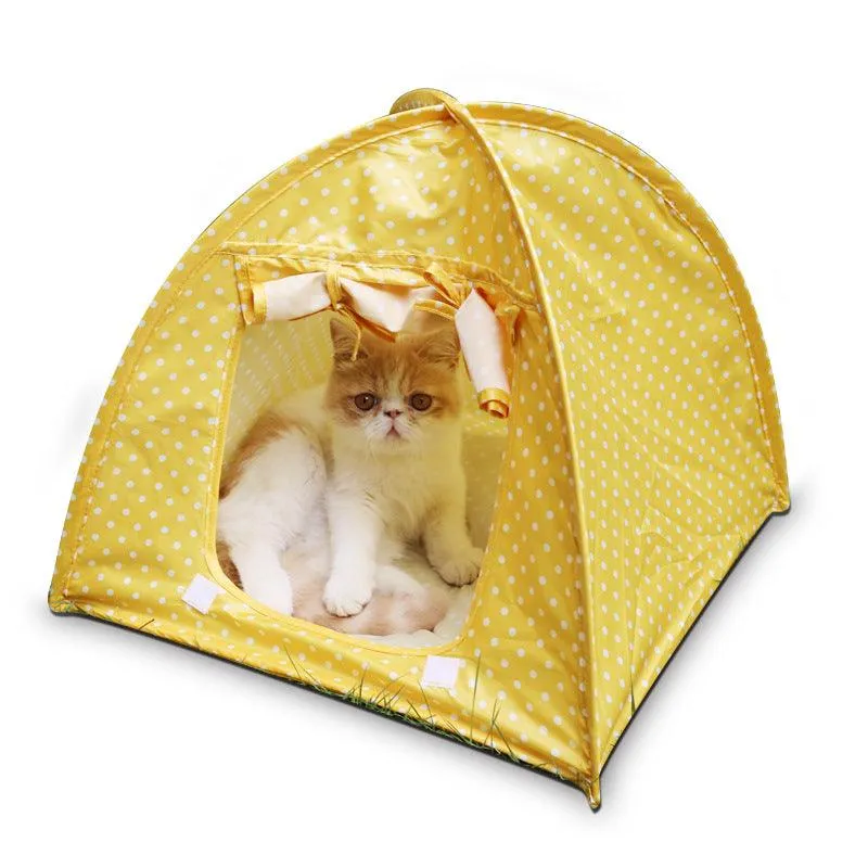 Waterproof Cat Outdoor House with Polka Dot Print