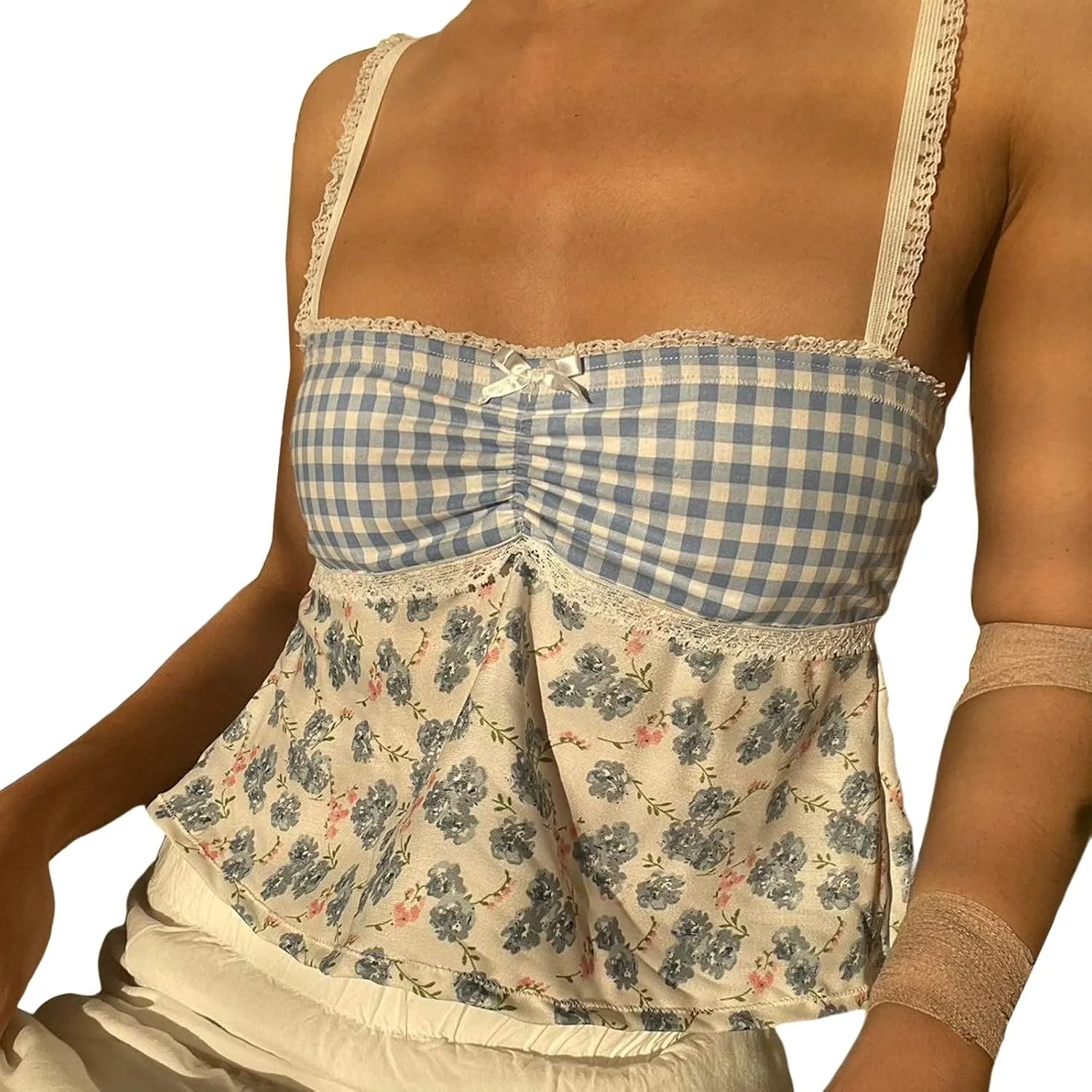 Women Y2k Spaghetti Strap Lace Camisole Sleeveless Floral Ruffle Crop Cami Top Slim Fit Going Out Tops Streetwear