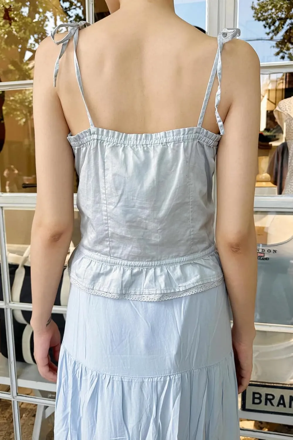 Womens Y2k Lace Trim Tank Top Boho Tie Front Camisole Sleeveless Slim Fitted Cami Going Out Shirts